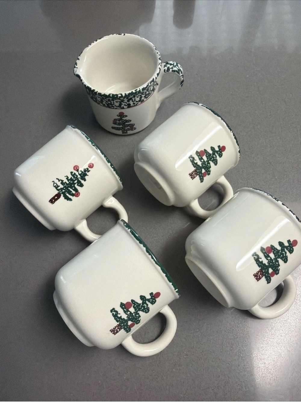Holiday Ceramic Mugs with Green Tree Motif - Set of 4